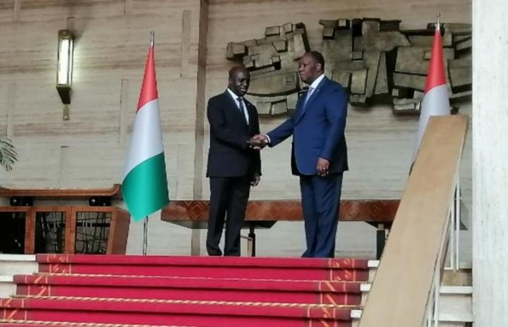 Conseil de l'Entente, trois mois à peine sa prise de fonction, Amon-Tanoh fait le point à Ouattara et propose des concertations politiques permanentes des chefs d'État Conseil de l'Entente, trois mois à peine sa prise de fonction, Amon-Tanoh fait le point à Ouattara et propose des concertations politiques permanentes des chefs d'État