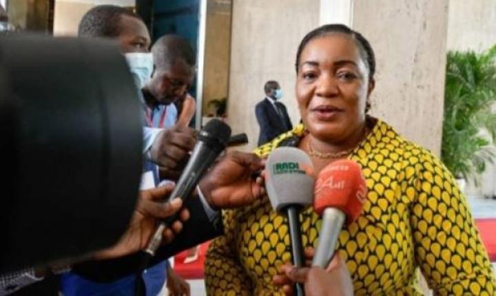 MASA, des festivaliers saluent l'implication de la ministre Harlette Badou dans la parfaite organisation de la 12ème édition, proposent que le festival soit centré sur les enfants MASA, des festivaliers saluent l'implication de la ministre Harlette Badou dans la parfaite organisation de la 12ème édition, proposent que le festival soit centré sur les enfants