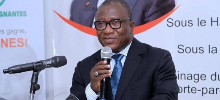 Le mouvement Générations gagnantes tourne définitivement la page Diaby Lanciné, Simon Kambiré élu président du Conseil de Gestion, Téné Birahima, nouveau référent politique Le mouvement Générations gagnantes tourne définitivement la page Diaby Lanciné, Simon Kambiré élu président du Conseil de Gestion, Téné Birahima, nouveau référent politique
