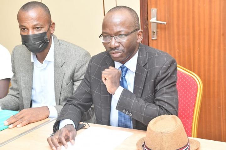 Elections FIF, le « poids plume » Koulai Valentin veut défier les « poids lourds » , Drogba-Sory-Diallo Elections FIF, le « poids plume » Koulai Valentin veut défier les « poids lourds » , Drogba-Sory-Diallo