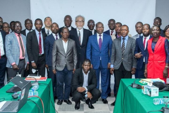 Opérationnalisation du Schéma Directeur d'Urbanisme du Grand Abidjan, les services de Bruno Koné et la JICA procèdent à l'examen de l'état d'avancement du projet