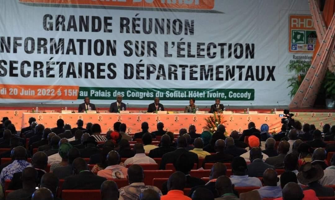 En Côte-d’Ivoire Ouattara veut voir « des listes équilibrées » aux élections des secrétaires départementaux de son parti
