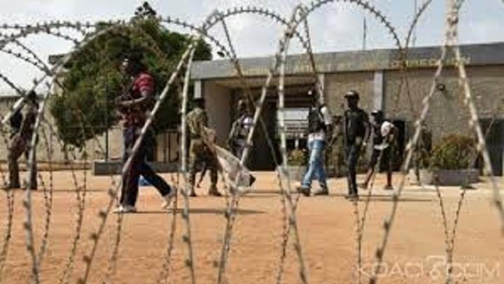 L’évadé de la MACA n’est pas impliqué dans l’affaire de la découverte de drogue à Abidjan et San-Pedro ( ministère) L’évadé de la MACA n’est pas impliqué dans l’affaire de la découverte de drogue à Abidjan et San-Pedro ( ministère)