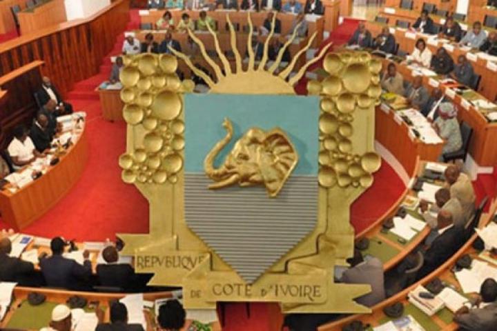 Succession de feu Amadou Soumahoro à l'Assemblée Nationale, deux candidatures formelles et un retrait Succession de feu Amadou Soumahoro à l'Assemblée Nationale, deux candidatures formelles et un retrait