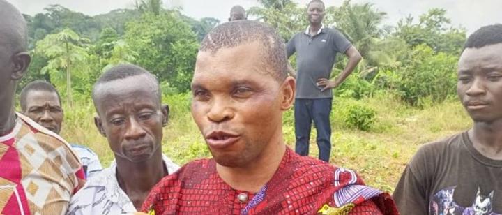 Noé, le SG du chef de canton de Nougoua reconnaissant des actions de Ouattara : « Tous les présidents qui se sont succédés n'ont jamais pensé à nous » Noé, le SG du chef de canton de Nougoua reconnaissant des actions de Ouattara : « Tous les présidents qui se sont succédés n'ont jamais pensé à nous »