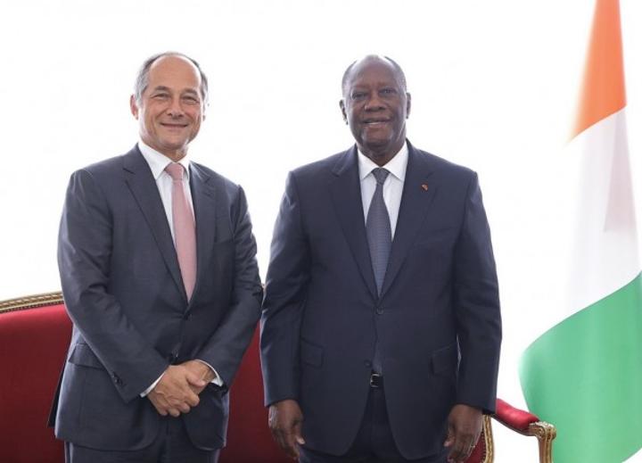 Côte d'Ivoire-France : 60 ans de la SGCI, Fréderic Oudéa reçu en audience au Palais par Alassane Ouattara Côte d'Ivoire-France : 60 ans de la SGCI, Fréderic Oudéa reçu en audience au Palais par Alassane Ouattara