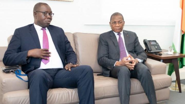 Projet immobilier dédié aux journalistes, en cours de réalisation, Bruno Koné échange avec le président de l'UNJCI Projet immobilier dédié aux journalistes, en cours de réalisation, Bruno Koné échange avec le président de l'UNJCI