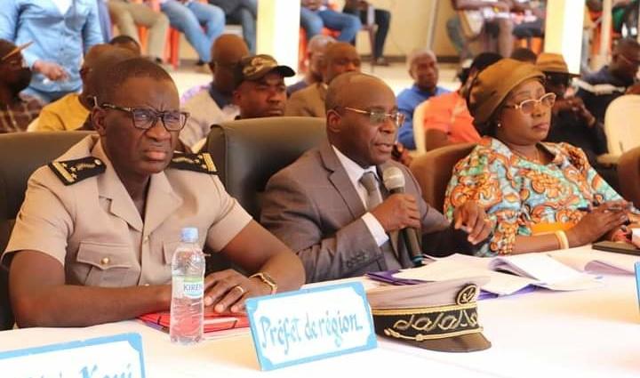 Le préfet de Séguéla félicite la mutuelle de Gbémazo pour sa contribution au bien-être des populations Le préfet de Séguéla félicite la mutuelle de Gbémazo pour sa contribution au bien-être des populations