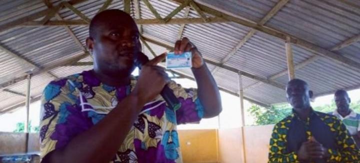 PPA-CI, Gbagbo met la pression sur les cadres de son parti qui ne se sont pas encore acquittés de leurs cartes de membres PPA-CI, Gbagbo met la pression sur les cadres de son parti qui ne se sont pas encore acquittés de leurs cartes de membres