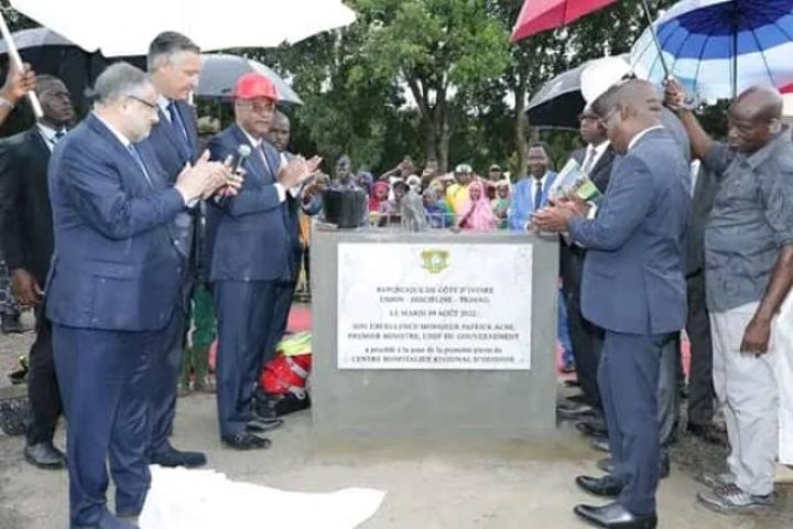 Odienné, Patrick Achi lance les travaux du CHR d'un coût total de 33 milliards de FCFA, les travaux prévus s'achever dans 24 mois Odienné, Patrick Achi lance les travaux du CHR d'un coût total de 33 milliards de FCFA, les travaux prévus s'achever dans 24 mois