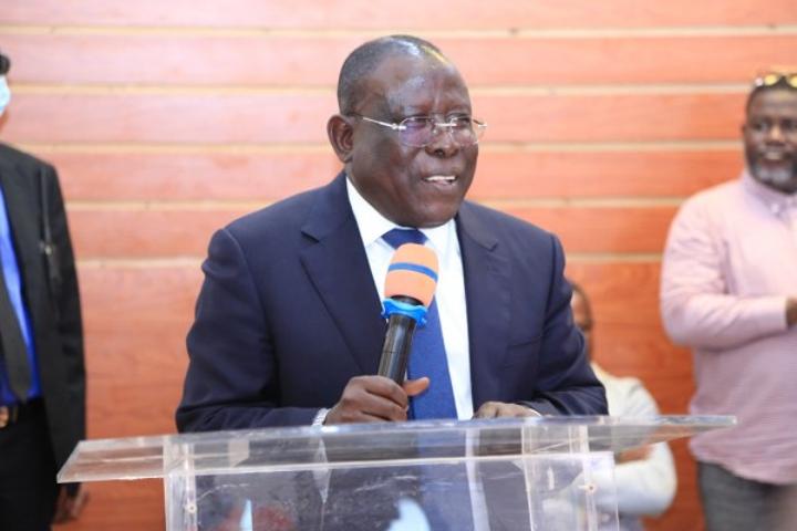 Nommé Secrétaire exécutif du RHDP, Bacongo accueilli en fanfare à la mairie de Koumassi appelle au ralliement du maximum de militants Nommé Secrétaire exécutif du RHDP, Bacongo accueilli en fanfare à la mairie de Koumassi appelle au ralliement du maximum de militants