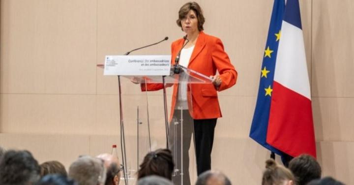La cheffe de la diplomatie française se déchaîne contre la Junte malienne : « Elle navigue à vue d'échec en échec et le lendemain s'en prend à la Côte d'Ivoire » La cheffe de la diplomatie française se déchaîne contre la Junte malienne : « Elle navigue à vue d'échec en échec et le lendemain s'en prend à la Côte d'Ivoire »