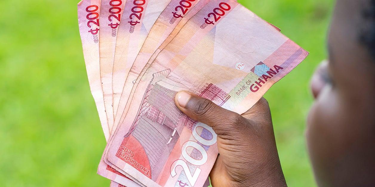 Dinar, cédi, dirham, naira, franc CFA… Top et flop des monnaies africaines