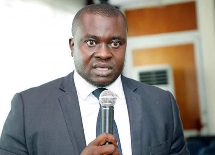 Avant l'arrivée de Cissoko Umbalo et Faure à Abidjan, l'alliance de la jeunesse ivoirienne salue dernière offensive diplomatique de Ouattara Avant l'arrivée de Cissoko Umbalo et Faure à Abidjan, l'alliance de la jeunesse ivoirienne salue dernière offensive diplomatique de Ouattara