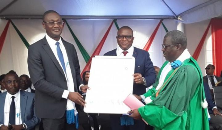 10ᵉ anniversaire de l'ESATIC, Moussa Sanogo s'engage à soutenir la création d'une annexe à l'intérieur du pays pour donner la chance de former plus de jeunes aux TCI 10ᵉ anniversaire de l'ESATIC, Moussa Sanogo s'engage à soutenir la création d'une annexe à l'intérieur du pays pour donner la chance de former plus de jeunes aux TCI