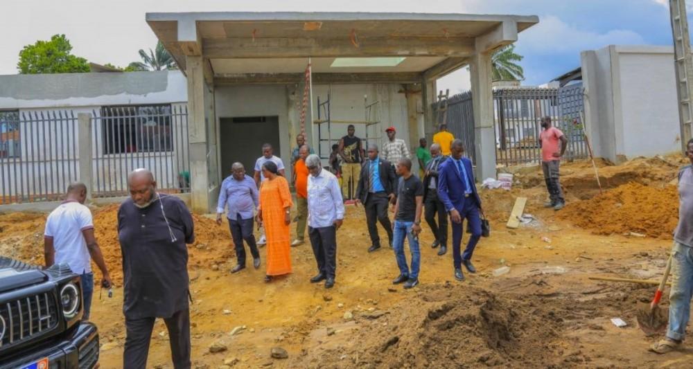 Rénovation du siège du RHDP, après une visite, les vice-présidents satisfaits de l'avancement des travaux Rénovation du siège du RHDP, après une visite, les vice-présidents satisfaits de l'avancement des travaux