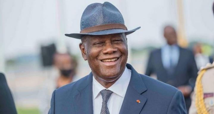 Alassane Ouattara s'envole pour prendre part 18e Sommet ordinaire des Chefs d'Etat et de Gouvernement de la Francophonie en Tunisie Alassane Ouattara s'envole pour prendre part 18e Sommet ordinaire des Chefs d'Etat et de Gouvernement de la Francophonie en Tunisie