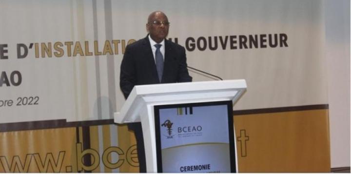 BCEAO, Jean Claude Brou à son installation officielle : « Certains anticipent déjà une dématérialisation de la monnaie » BCEAO, Jean Claude Brou à son installation officielle : « Certains anticipent déjà une dématérialisation de la monnaie »