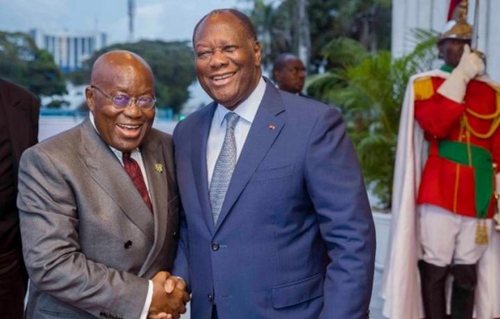 Depuis Abidjan, Nana Akufo Addo et Alassane Ouattara parlent des difficultés rencontrées par leurs pays respectifs Depuis Abidjan, Nana Akufo Addo et Alassane Ouattara parlent des difficultés rencontrées par leurs pays respectifs