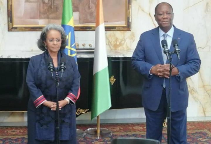 En marge du Forum des investissements pour l'Afrique Ouattara reçoit en audience, la présidente d'Éthiopie En marge du Forum des investissements pour l'Afrique Ouattara reçoit en audience, la présidente d'Éthiopie