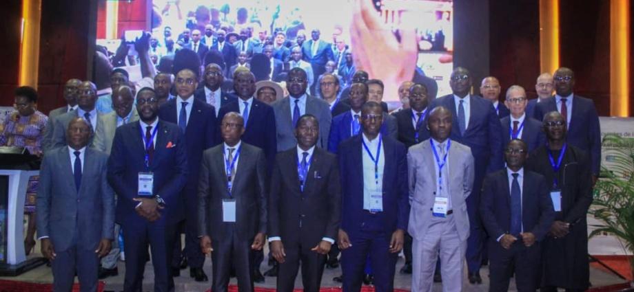 JMUR 2022: Le gouvernement réaffirme à l’AMUGA son appui dans la modernisation du système de mobilité à Abidjan JMUR 2022: Le gouvernement réaffirme à l’AMUGA son appui dans la modernisation du système de mobilité à Abidjan