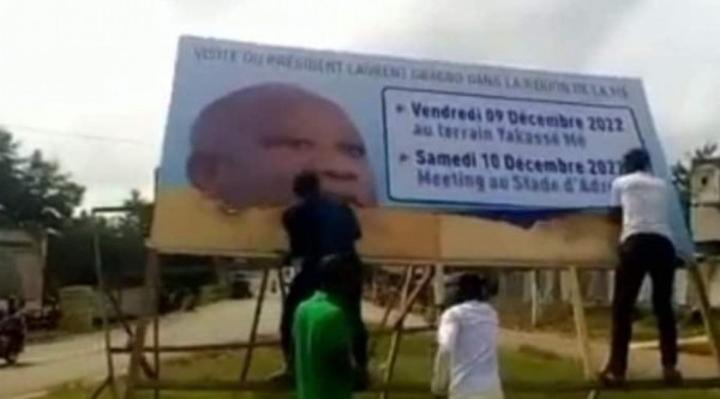 Visite de Gbagbo dans la Mé, des affiches de l'ex-président vandalisées, des transporteurs mis en garde Visite de Gbagbo dans la Mé, des affiches de l'ex-président vandalisées, des transporteurs mis en garde