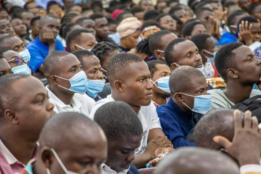 Faible taux de réussite dans les UFR Mathématique-informatique, le Ministre Adama Diawara donne les raisons aux étudiants Faible taux de réussite dans les UFR Mathématique-informatique, le Ministre Adama Diawara donne les raisons aux étudiants
