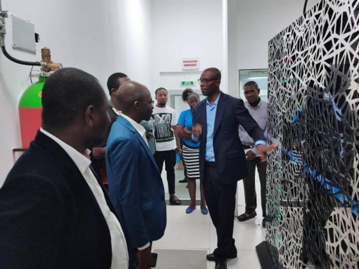 Côte d'Ivoire: Abritant le 2ème supercalculateur d'Afrique, le Centre National de Calcul de l'Université Houphouët-Boigny s'ouvre aux responsables des PME/PMI Côte d'Ivoire: Abritant le 2ème supercalculateur d'Afrique, le Centre National de Calcul de l'Université Houphouët-Boigny s'ouvre aux responsables des PME/PMI