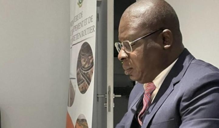 Le coût du péage de Tiébissou fixé : « 1000 FCFA pour les petites voitures et 2000 FCFA pour les camions » Le coût du péage de Tiébissou fixé : « 1000 FCFA pour les petites voitures et 2000 FCFA pour les camions »