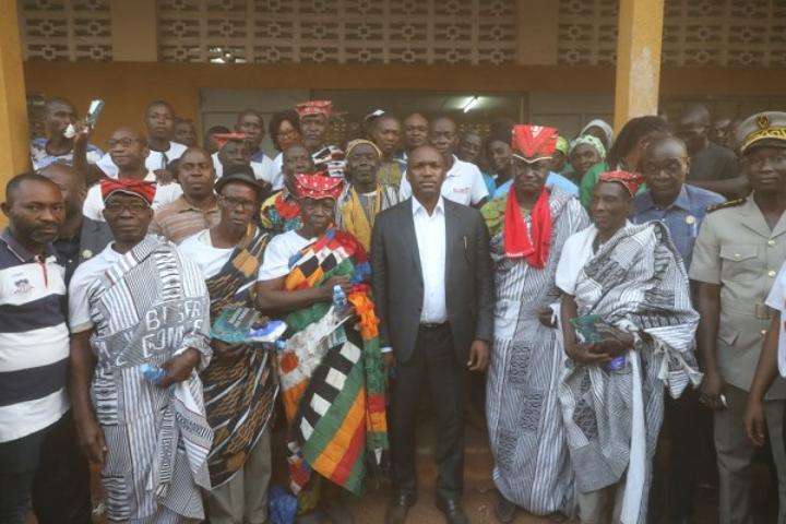 Depuis Gonaté, les Populations promettent accompagner, Mamadou Touré dans la réalisation de son rêve pour le Haut-Sassandra Depuis Gonaté, les Populations promettent accompagner, Mamadou Touré dans la réalisation de son rêve pour le Haut-Sassandra