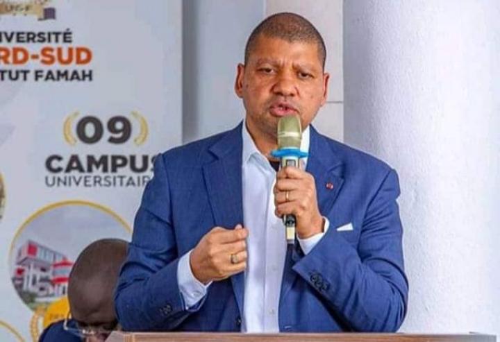 Face à une probable candidature de Bédié à la présidentielle 2025, Billon formel « Je ferai tout pour être le candidat du PDCI » Face à une probable candidature de Bédié à la présidentielle 2025, Billon formel « Je ferai tout pour être le candidat du PDCI »