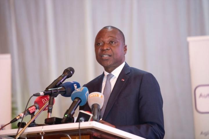 Transports, Amadou Koné annonce l'entrée en vigueur dès le 1er mars du permis à points et l'extension de la vidéo-verbalisation dans les grandes villes de l'intérieur Transports, Amadou Koné annonce l'entrée en vigueur dès le 1er mars du permis à points et l'extension de la vidéo-verbalisation dans les grandes villes de l'intérieur