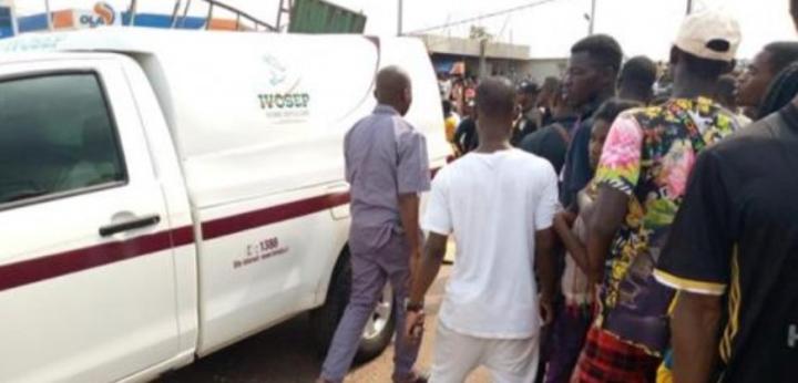 Côte d'Ivoire: Aboisso, un camion transportant des capsules de bouteilles se renverse et fait au moins 3 morts et des blessés