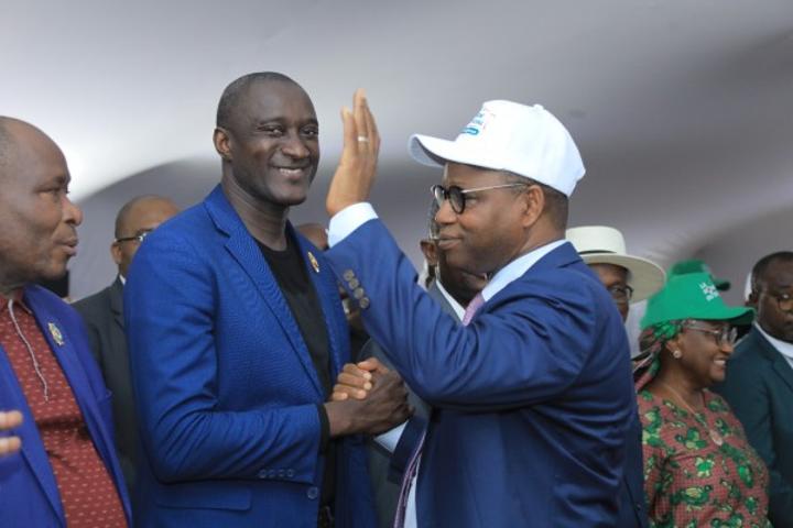 CMU, les cotisations des producteurs de café, cacao, coton, anacarde, hévéa et palmier à huile payées par les différents Conseils à la demande de Ouattara CMU, les cotisations des producteurs de café, cacao, coton, anacarde, hévéa et palmier à huile payées par les différents Conseils à la demande de Ouattara