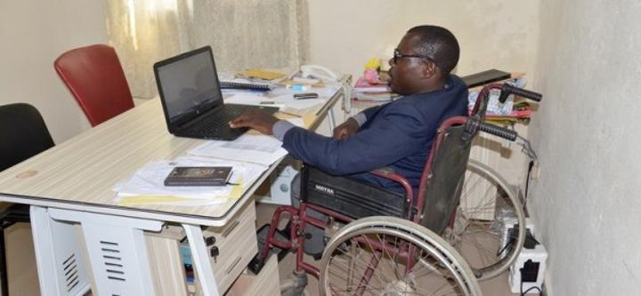 Fonds pour l'insertion professionnelle des personnes en situation de handicap alimenté par les pénalités payées par les entreprises qui contreviendraient à la loi Fonds pour l'insertion professionnelle des personnes en situation de handicap alimenté par les pénalités payées par les entreprises qui contreviendraient à la loi