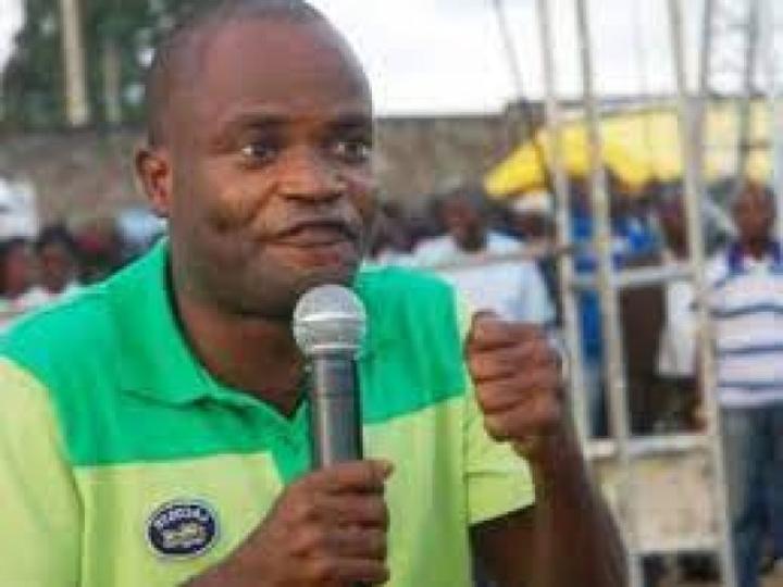 Depuis Séguéla, Konaté Navigué concernant la politique de décentralisation du Rhdp « c'est une mauvaise politique dans la mesure où elle est budgétivore et moins efficace » Depuis Séguéla, Konaté Navigué concernant la politique de décentralisation du Rhdp « c'est une mauvaise politique dans la mesure où elle est budgétivore et moins efficace »