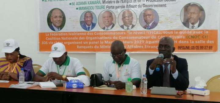 La mesure d'interdiction du permis de conduire « toutes catégories », prise par le DG du Transport terrestre suspendue La mesure d'interdiction du permis de conduire « toutes catégories », prise par le DG du Transport terrestre suspendue