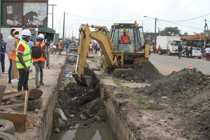 Travaux de construction d'ouvrages de drainage des eaux pluviales à GESCO (Yop), les entreprises reconnues coupables d'inexactitudes délibérées exclues Travaux de construction d'ouvrages de drainage des eaux pluviales à GESCO (Yop), les entreprises reconnues coupables d'inexactitudes délibérées exclues