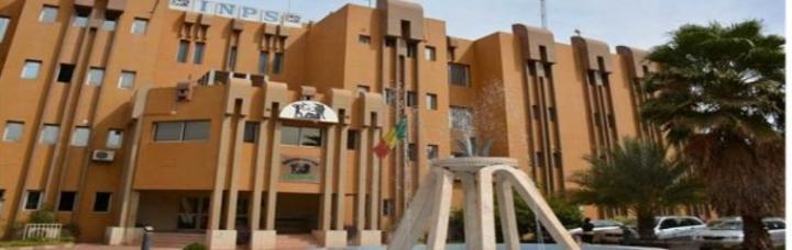 Côte d'Ivoire-Mali : l'INPS de Bamako informe les retraités ivoiriens qu'il procédera à l'arrêt définitif des paiements de pensions et rentes des années 2021 et 2022 le 30 avril Côte d'Ivoire-Mali : l'INPS de Bamako informe les retraités ivoiriens qu'il procédera à l'arrêt définitif des paiements de pensions et rentes des années 2021 et 2022 le 30 avril