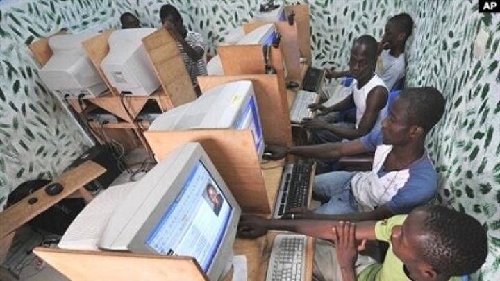Le coût de la cybercriminalité évalué à environ 6 milliards FCFA avec 5000 plaintes reçues par la PLCC en 2021 Le coût de la cybercriminalité évalué à environ 6 milliards FCFA avec 5000 plaintes reçues par la PLCC en 2021