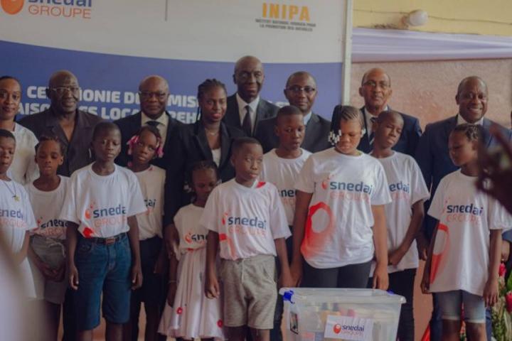 L'Institut national ivoirien pour la promotion des aveugles réhabilité puis équipé par le Groupe SNEDAI à hauteur de 30 millions de FCFA L'Institut national ivoirien pour la promotion des aveugles réhabilité puis équipé par le Groupe SNEDAI à hauteur de 30 millions de FCFA