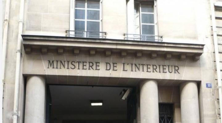 Côte d'Ivoire-France : Un ingénieur bloqué au pays depuis 5 mois, l'affaire portée devant le Ministère Français de l'Intérieur Côte d'Ivoire-France : Un ingénieur bloqué au pays depuis 5 mois, l'affaire portée devant le Ministère Français de l'Intérieur