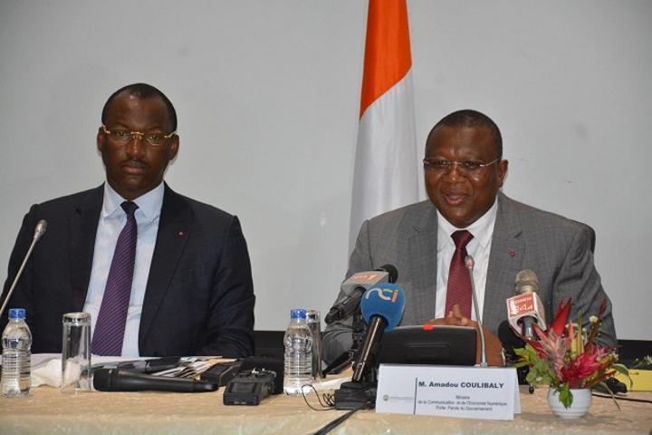 Les ministres Amadou Coulibaly et Mamadou Touré conduisent une délégation à « VivaTech » Paris 2023 Les ministres Amadou Coulibaly et Mamadou Touré conduisent une délégation à « VivaTech » Paris 2023