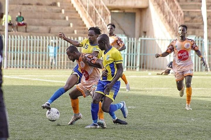 Football : « Le championnat burkinabè est beaucoup plus physique, différent, du championnat ivoirien, plus technique » assure Salif Bagaté Football : « Le championnat burkinabè est beaucoup plus physique, différent, du championnat ivoirien, plus technique » assure Salif Bagaté