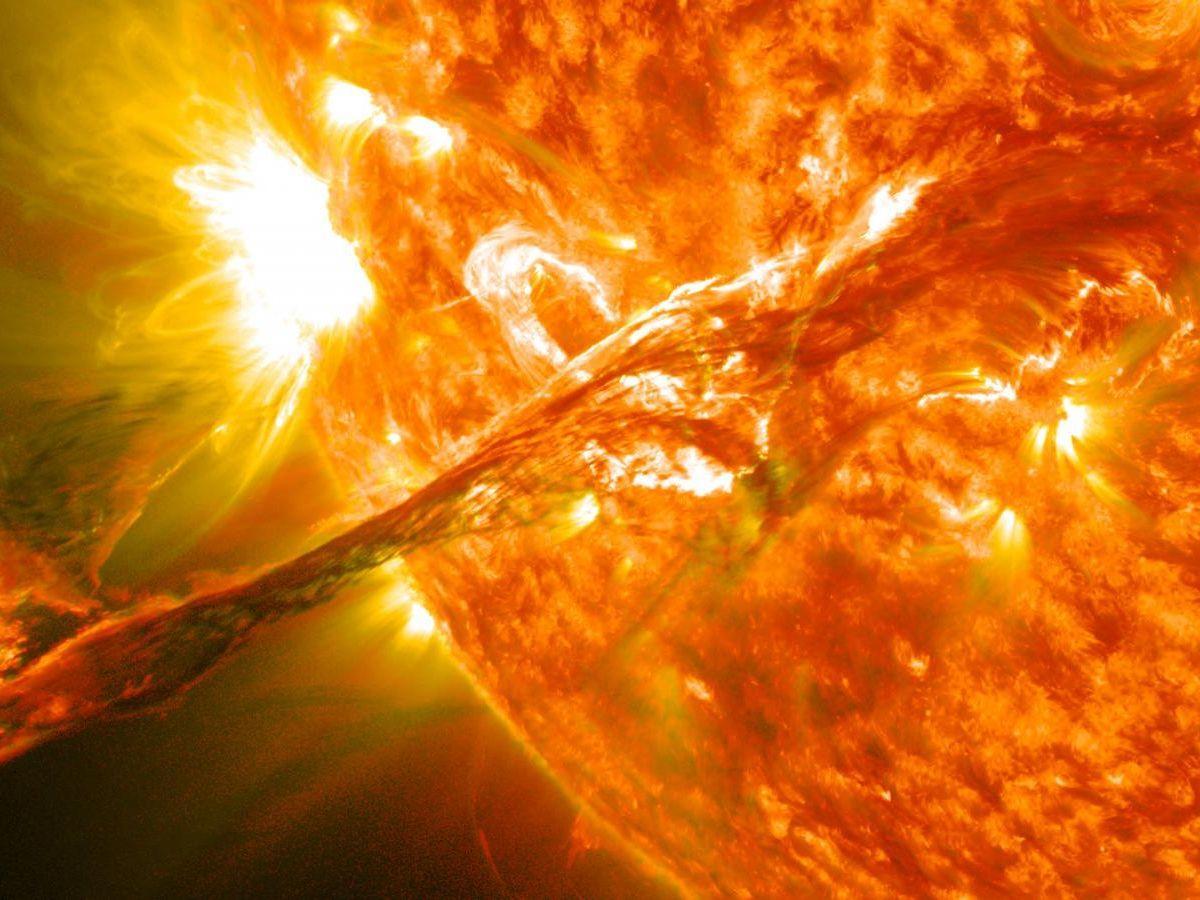 Soleil : tout savoir sur notre étoile, de sa naissance à sa mort Soleil : tout savoir sur notre étoile, de sa naissance à sa mort