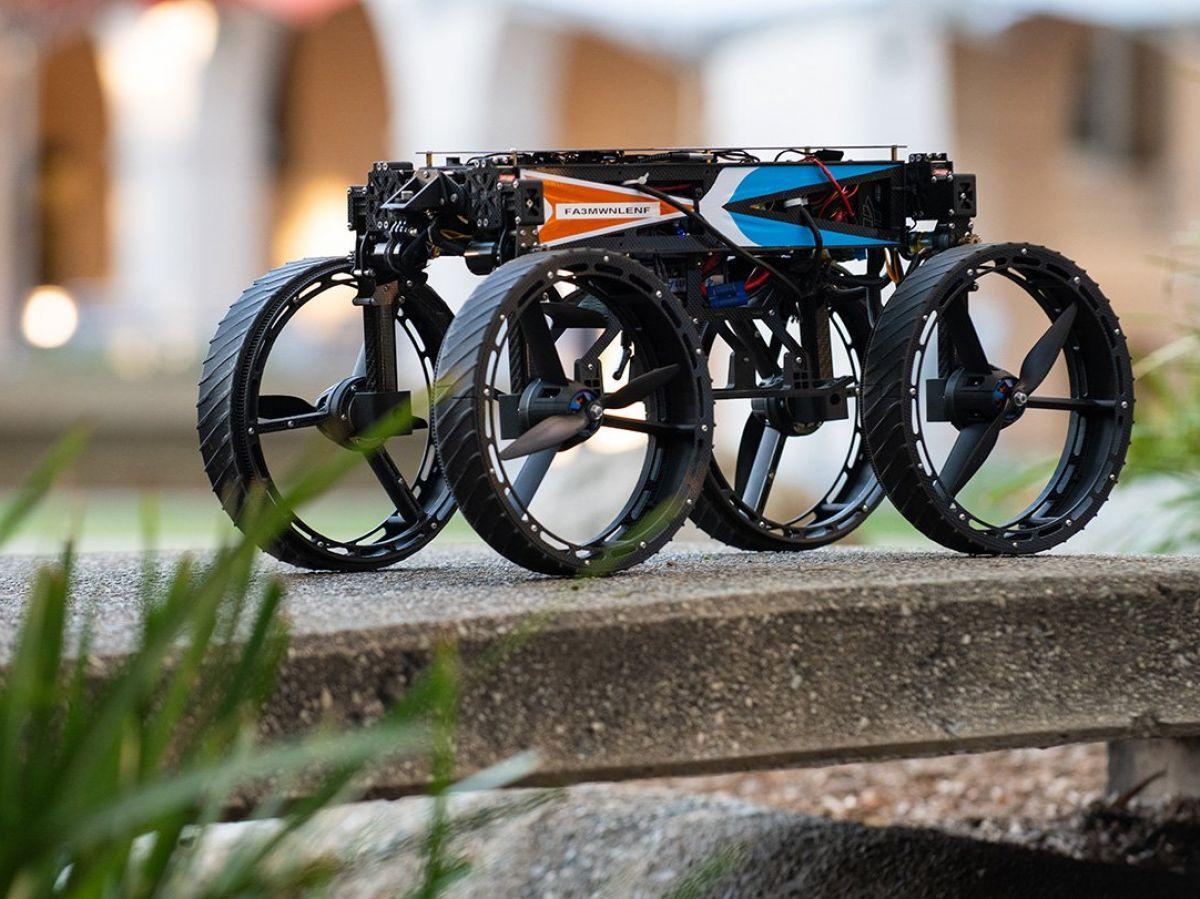 Morphobot, huit robots en un seul Morphobot, huit robots en un seul