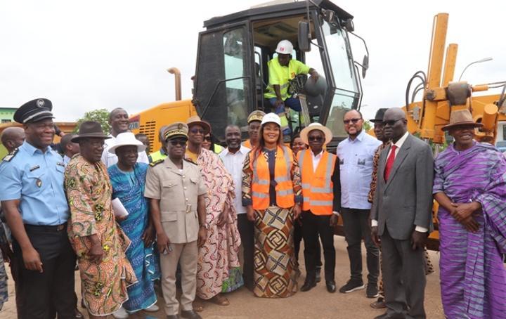 Lancement officiel d’un programme d’entretien routier dans la région du Gôh Lancement officiel d’un programme d’entretien routier dans la région du Gôh
