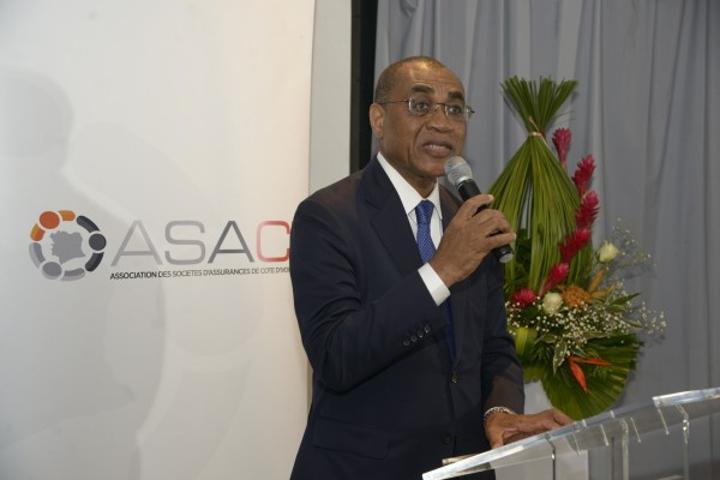 Chiffre d'affaires en hausse de 14%, Adama Coulibaly distingue 90 personnalités du secteur des assurances Chiffre d'affaires en hausse de 14%, Adama Coulibaly distingue 90 personnalités du secteur des assurances