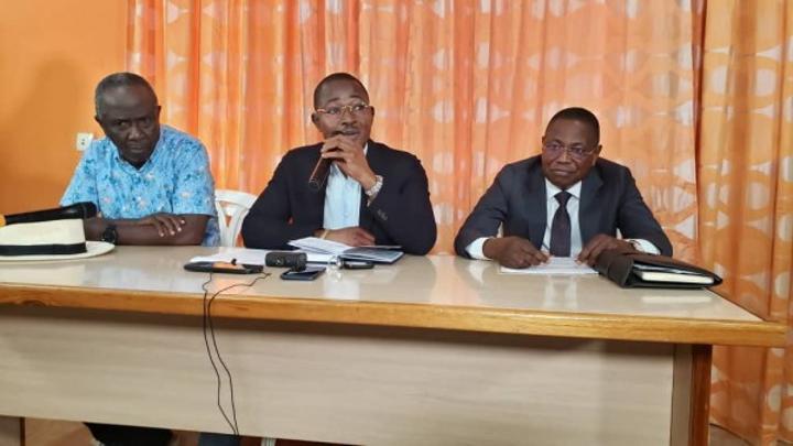 Présidence du Conseil régional de l'Agnéby-Tiassa, après son désistement, le candidat du PPA-CI, Martin M'Bolo accuse le préfet et le Ministre Dimba Traoré Présidence du Conseil régional de l'Agnéby-Tiassa, après son désistement, le candidat du PPA-CI, Martin M'Bolo accuse le préfet et le Ministre Dimba Traoré