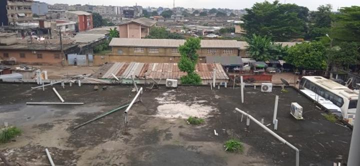 Yopougon, 01 ancien militaire des forces spéciales et 02 imposteurs se faisant passer pour des policiers, interpellés Yopougon, 01 ancien militaire des forces spéciales et 02 imposteurs se faisant passer pour des policiers, interpellés